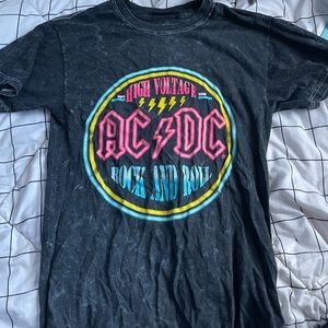 worn a handful of times, no longer my style